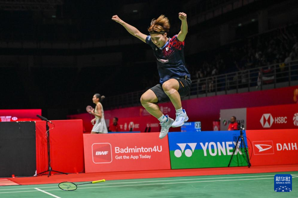 在逆境中激 在逆境中激